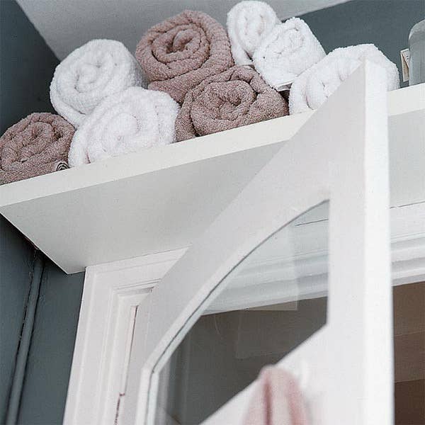 Decoration Ideas For Small Bathrooms