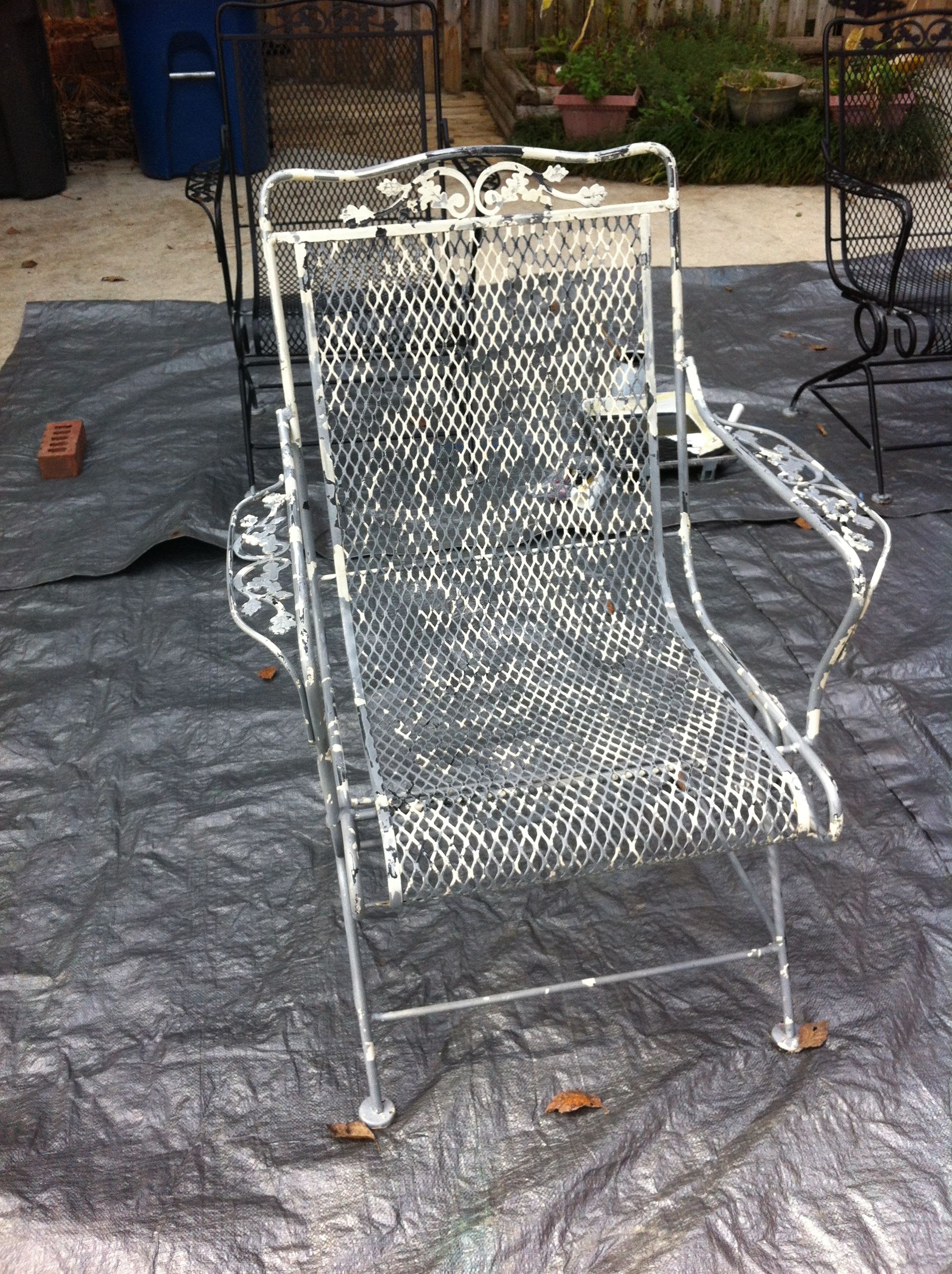 DIY How to Paint Vintage Wrought Iron Furniture