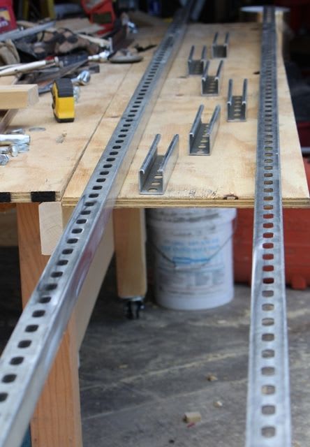 DIY Guide Rails for a Chainsaw Mill Granberg Alaskan MKIII