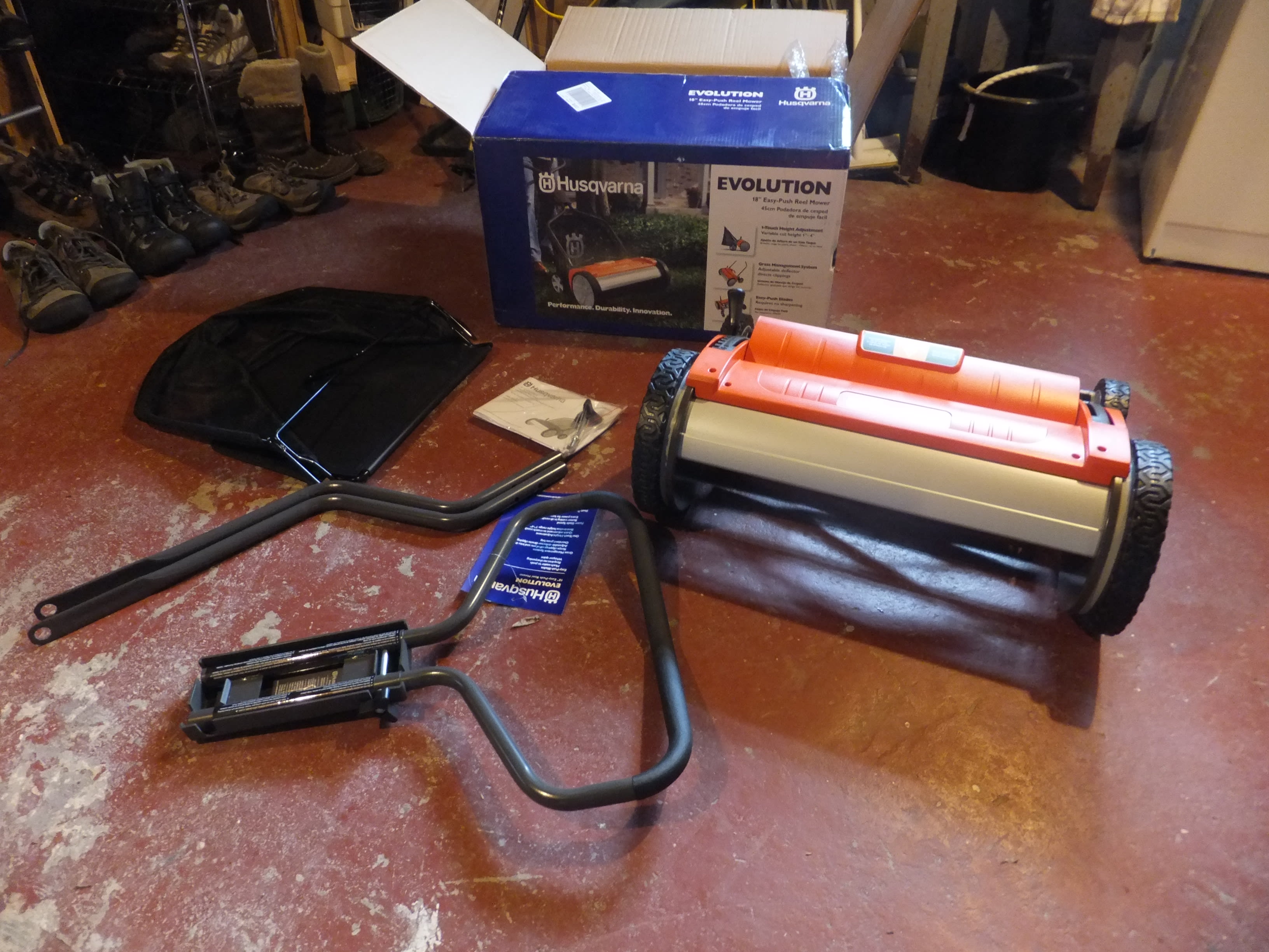 Review of Husqvarna Evolution Reel Gas Free Lawn Mower