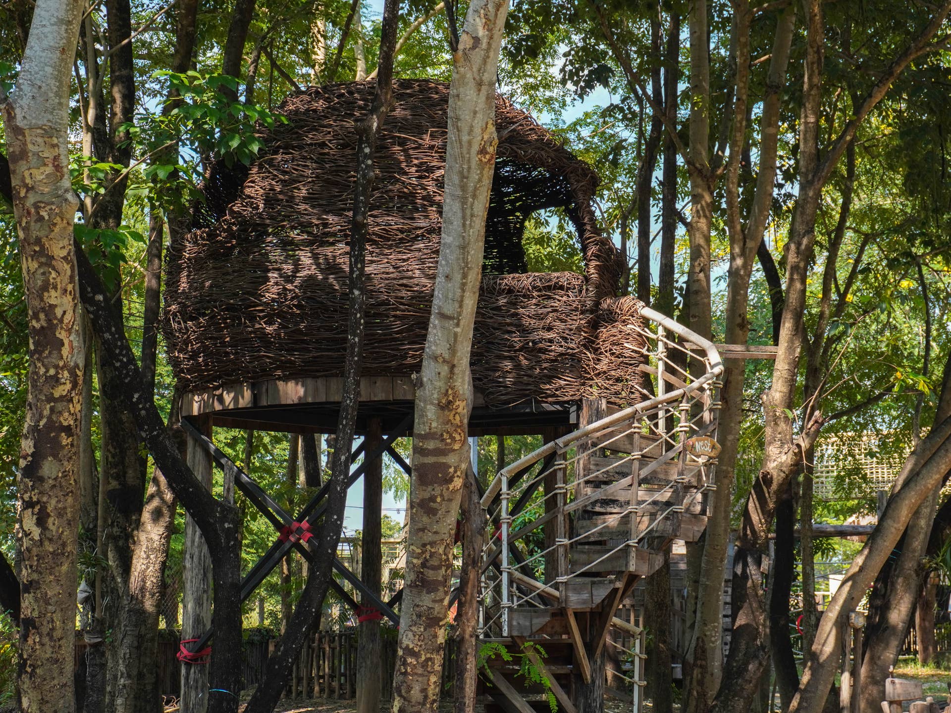 15 Treehouse Ideas - Dengarden